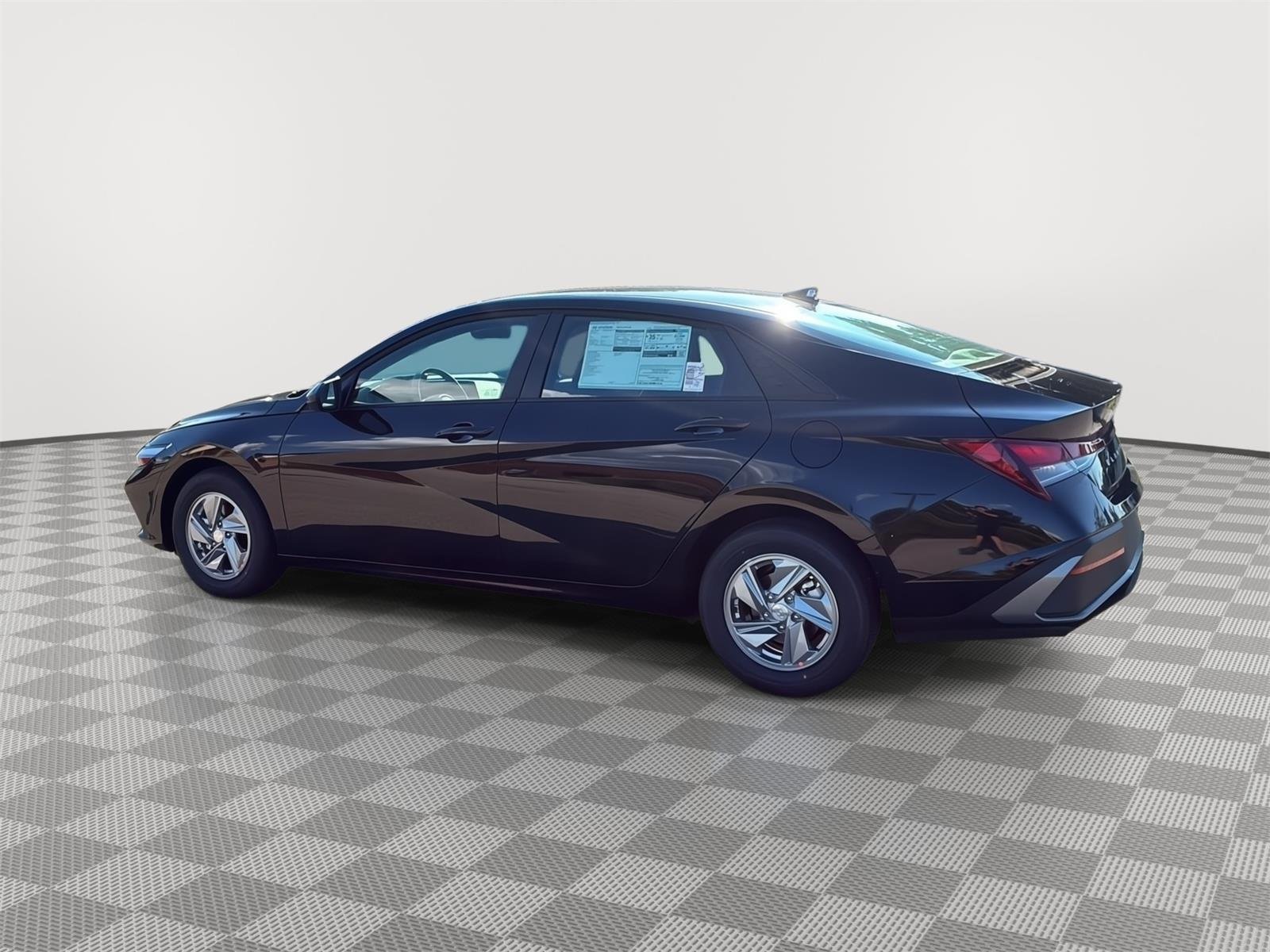 Used 2026 Abyss Black Hyundai SE image 9