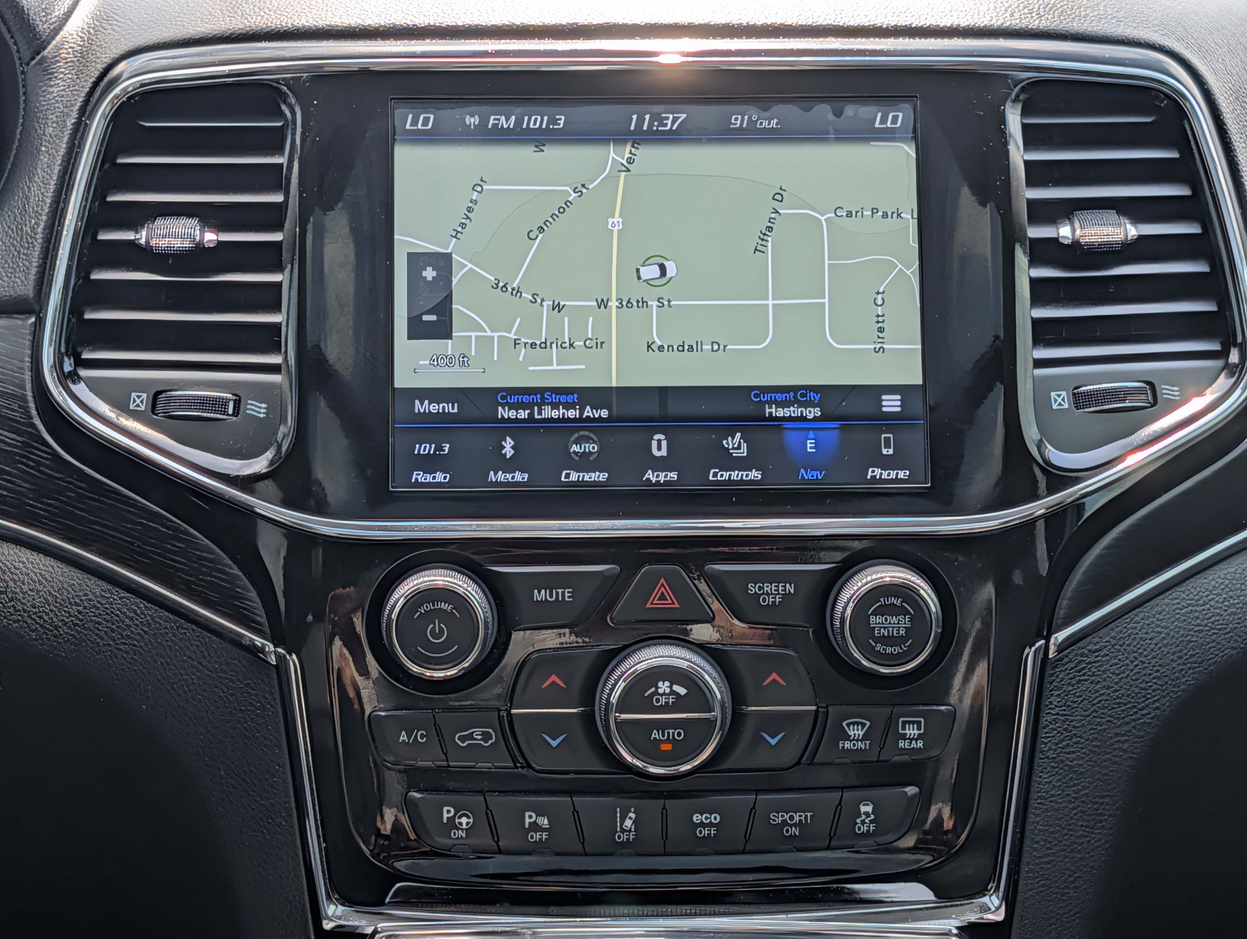 Used 2019 Diamond Black Crystal Pearlcoat Jeep Summit image 28
