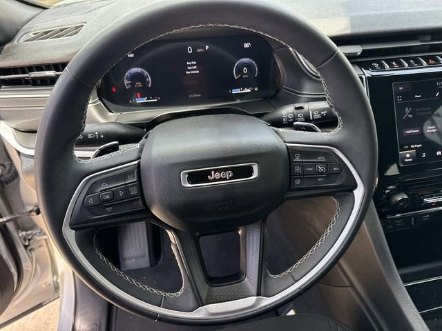 Used 2024 Gray Jeep Laredo image 34