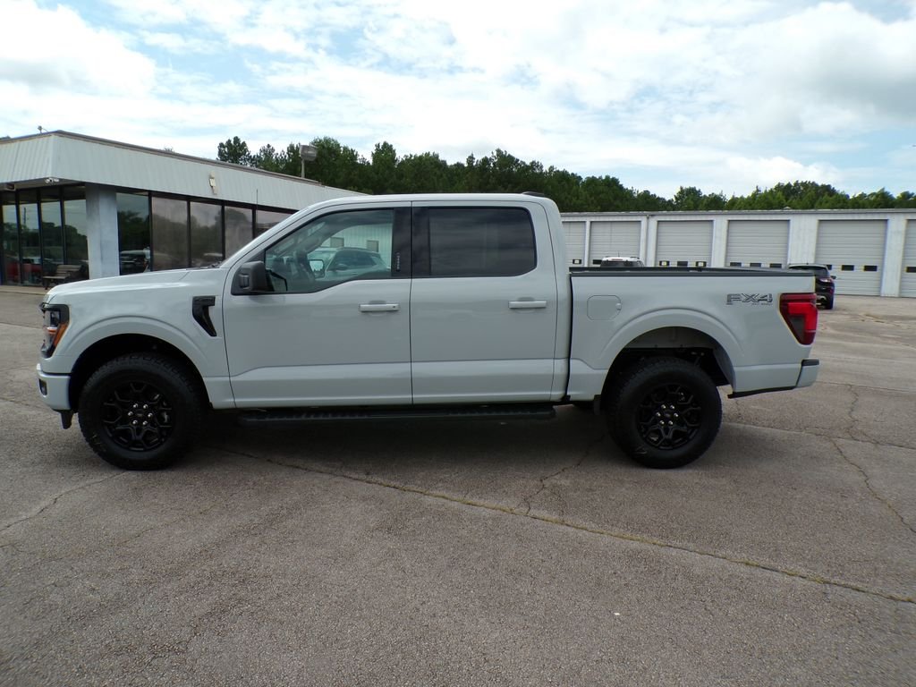 New 2026 Avalanche Ford XLT image 4