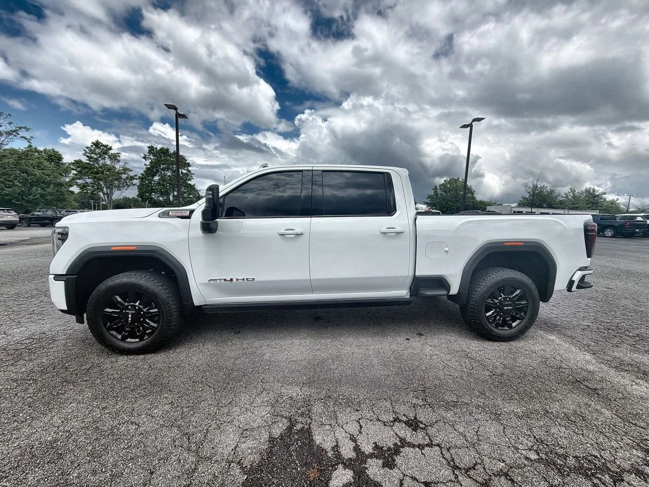 Used 2025 Summit White GMC AT4 image 5