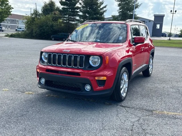 Used 2020 Red Jeep Latitude image 9