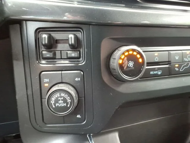 Used 2022 White Ford XL image 28