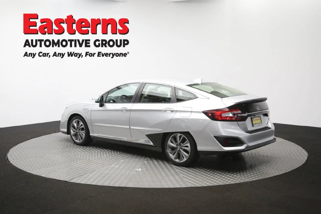 Used 2018 Silver Honda Touring image 62