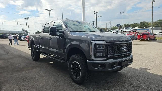 New 2027 Carbonized Gray Metallic Ford XL 4WD image 26
