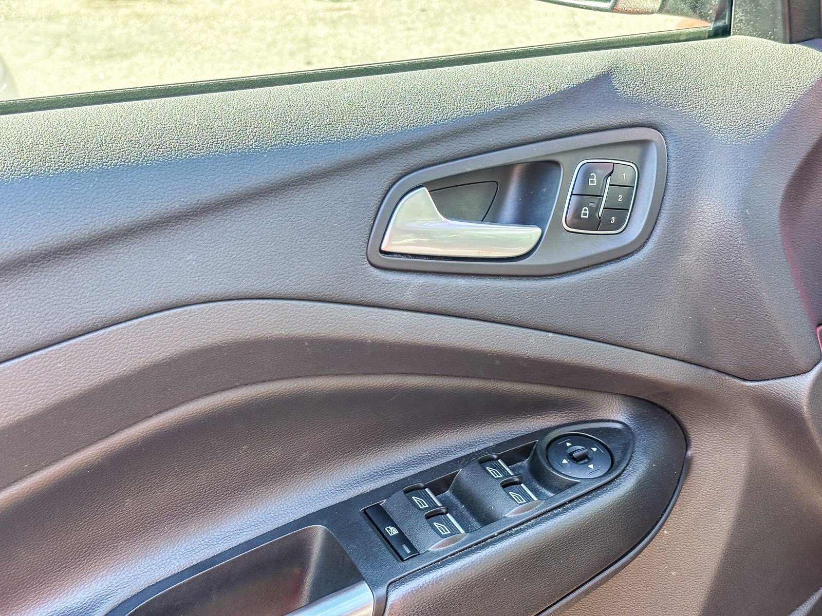 Used 2017 Ruby Red Metallic Ford Titanium image 13