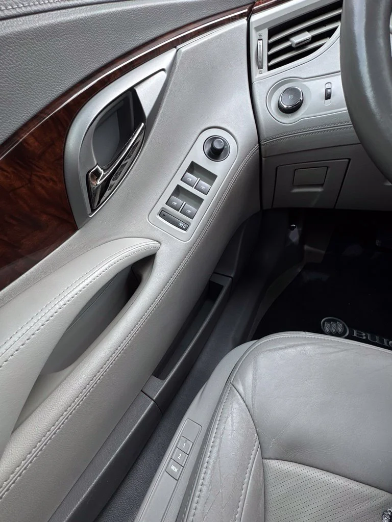 Used 2010 Carbon Black Metallic Buick CXS image 13