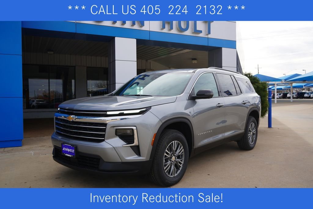 2026 Chevrolet Traverse FWD LT's photo