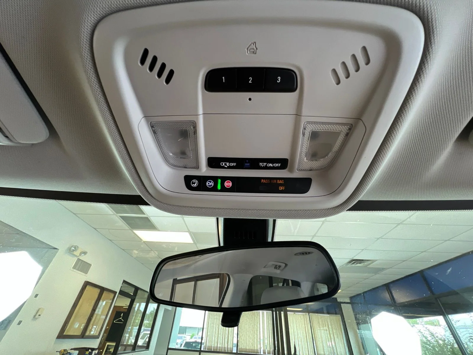 Used 2019 Silver Ice Metallic Chevrolet LT image 24