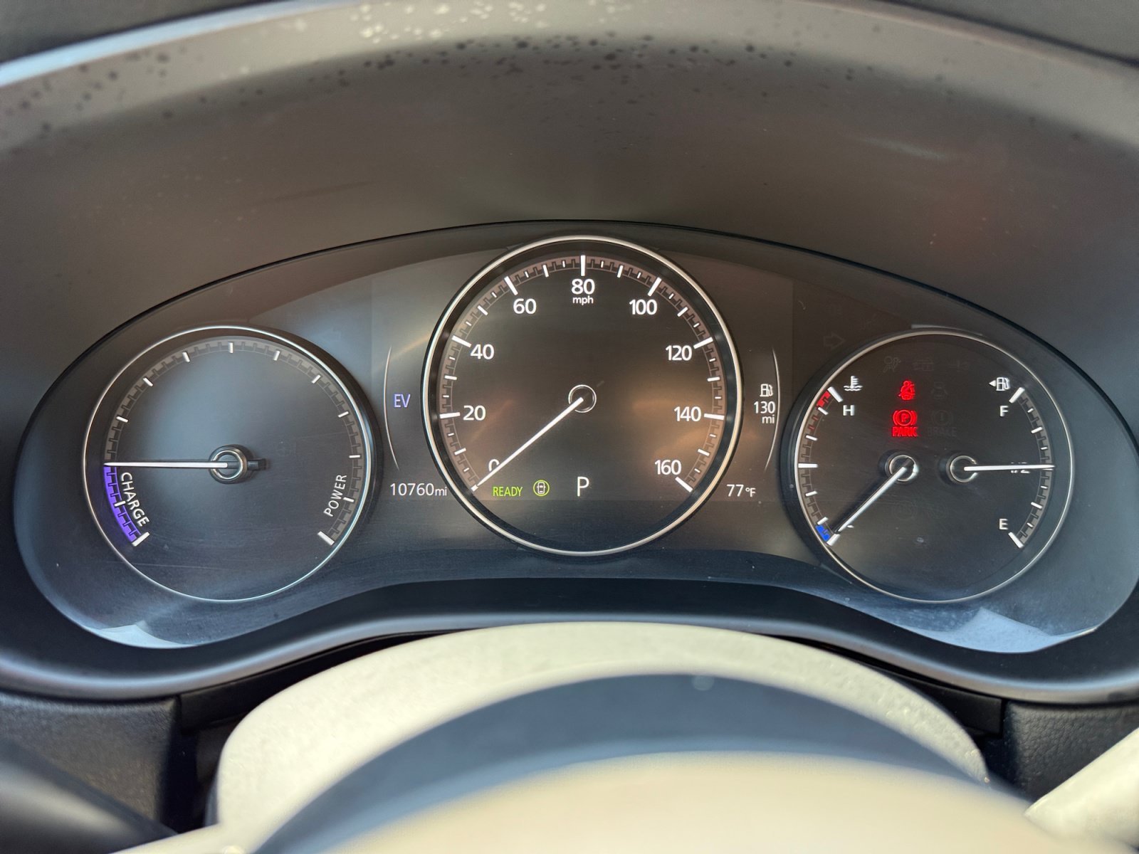 Used 2025 Machine Gray Mazda Premium image 11
