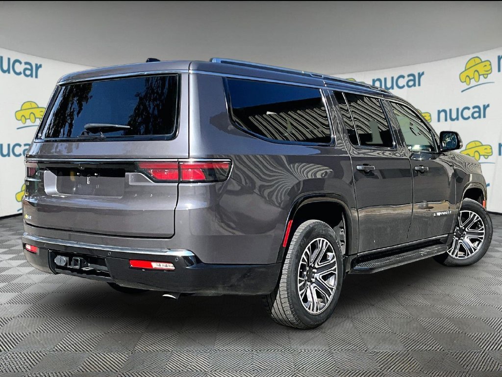 Used 2024 Baltic Gray Metallic Clearcoat Jeep Series II image 6