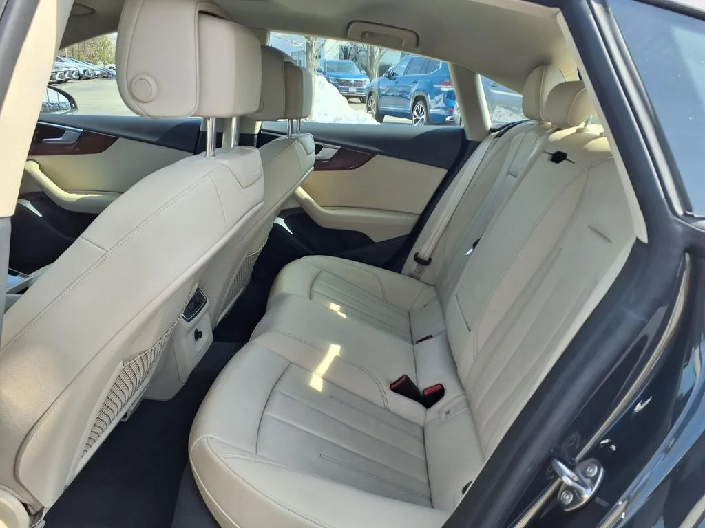 Used 2023 Manhattan Gray Metallic Audi Premium image 20