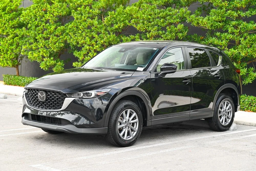 2023 Mazda CX-5 S Select Package Auto AWD's photo