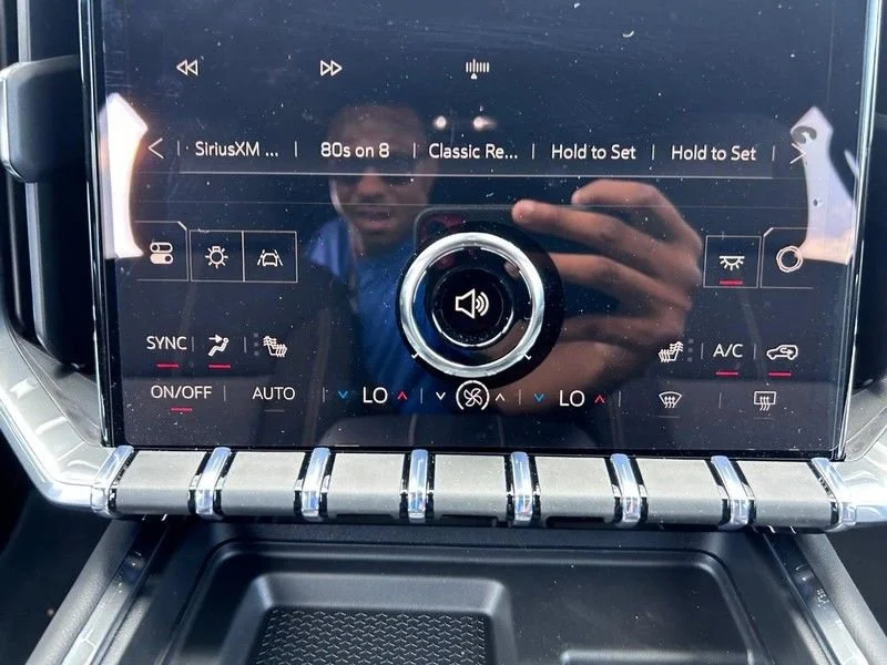 2026 GMC Acadia Elevation - Photo 17