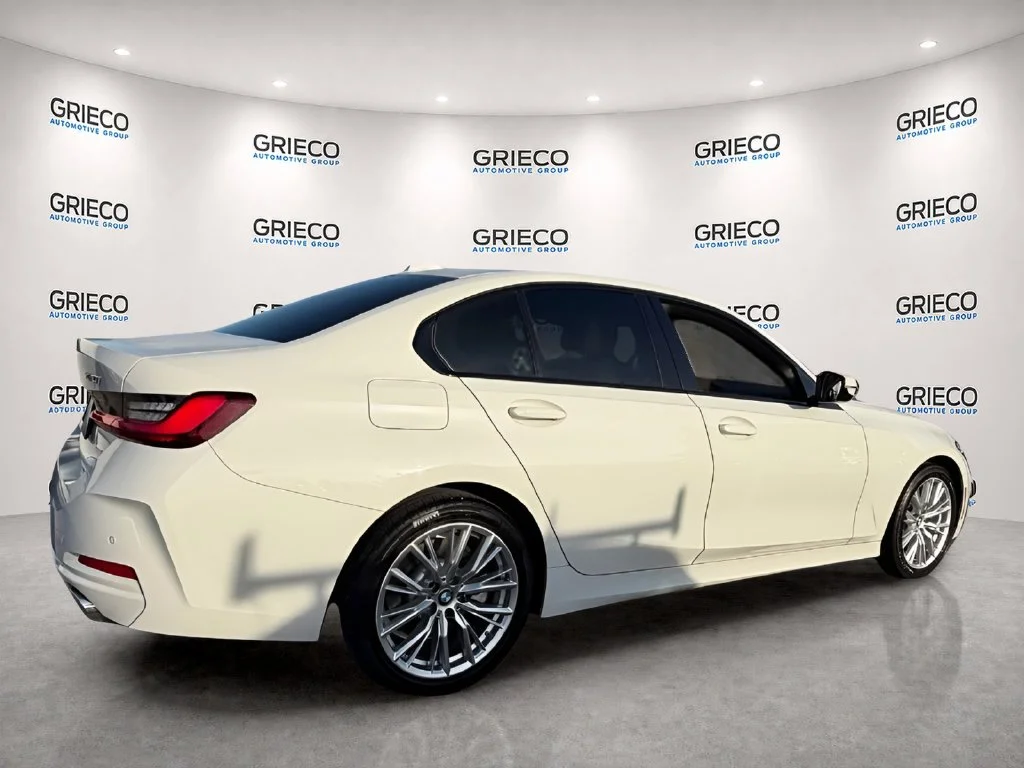 Used 2023 Alpine White BMW 330i image 7