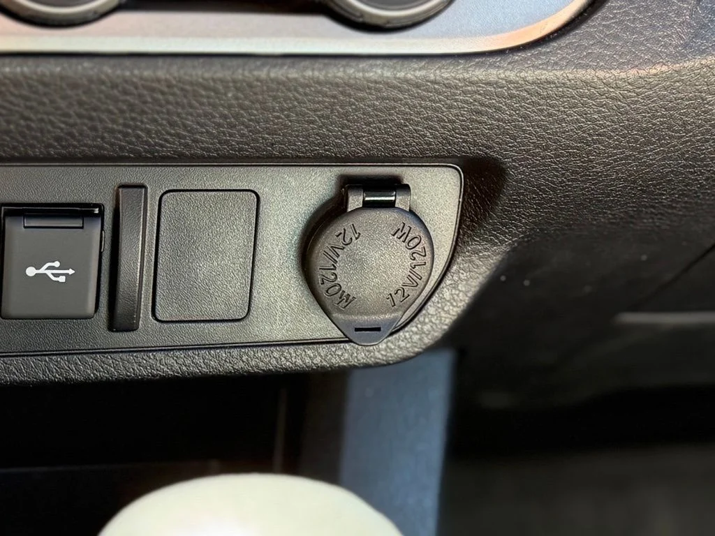 Used 2023 Blue Toyota SR5 image 15