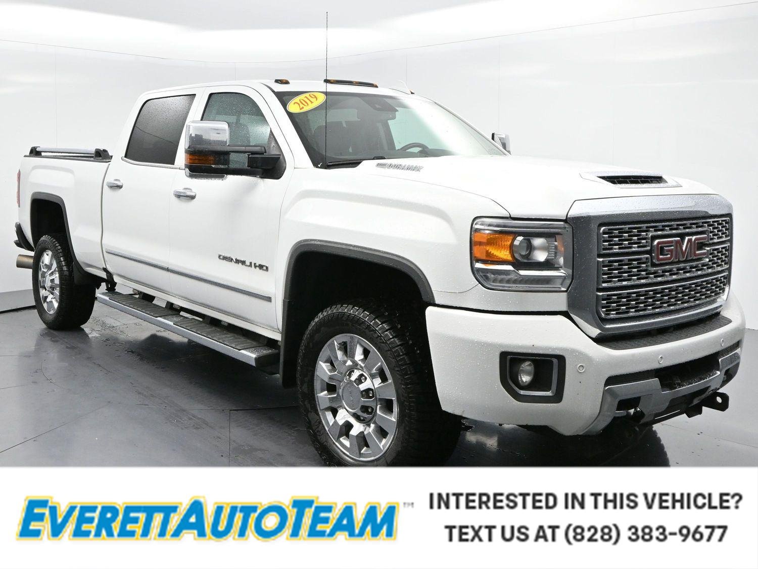 Used 2019 Summit White GMC Denali image 1