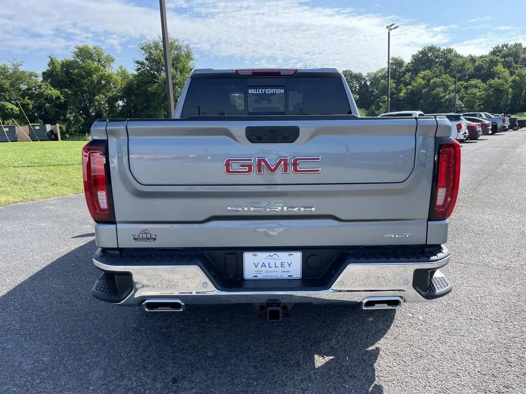 New 2026 Summit White GMC SLT image 5