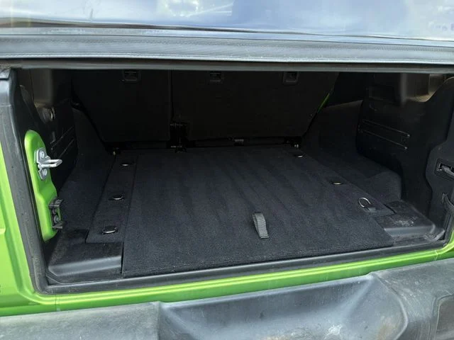 Used 2019 Green Jeep Unlimited Sport image 38