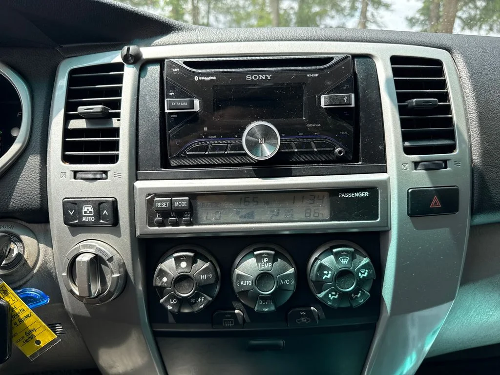 Used 2004  Toyota SR5 Sport image 16