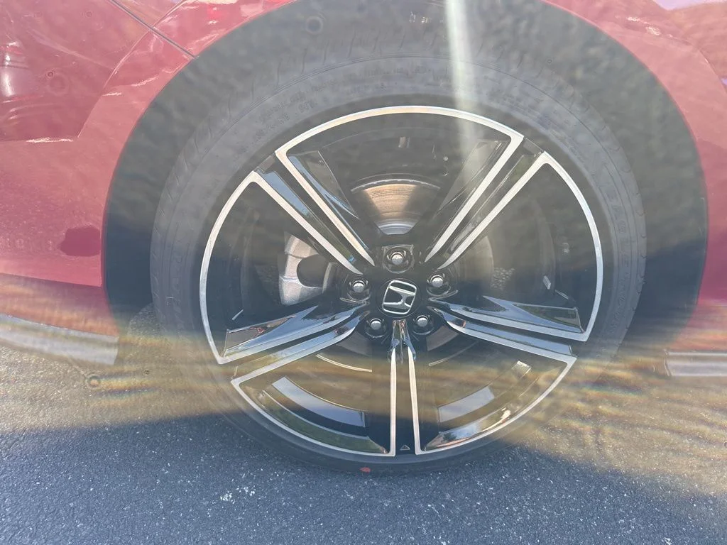 New 2026 Radiant Red Metallic Honda SE image 10