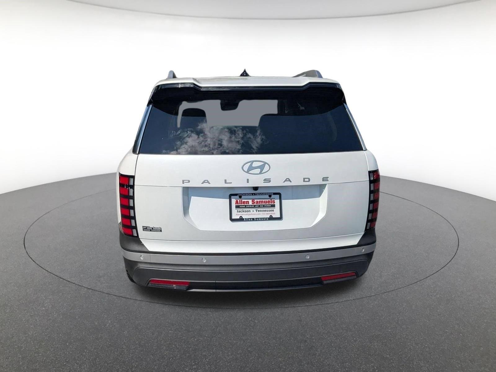 New 2027 Creamy White Pearl Hyundai SEL 7P image 5