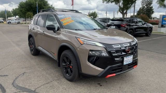 2025 Nissan Rogue Rock Creek AWD's photo