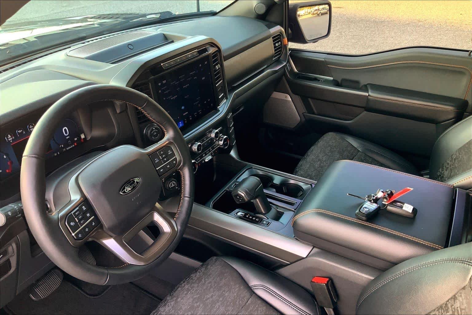 Used 2024 Carbonized Gray Metallic Ford Tremor image 15