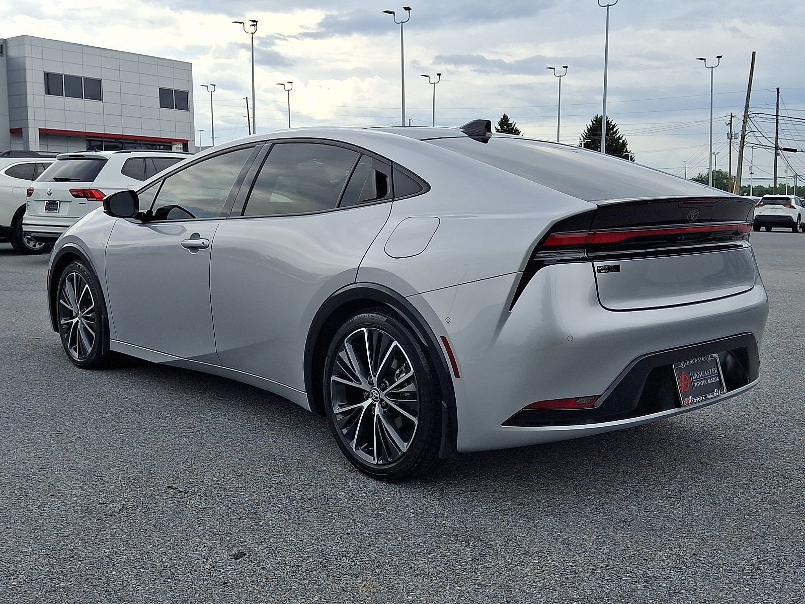 Certified Used 2025 CUTTING EDGE Toyota Limited image 5