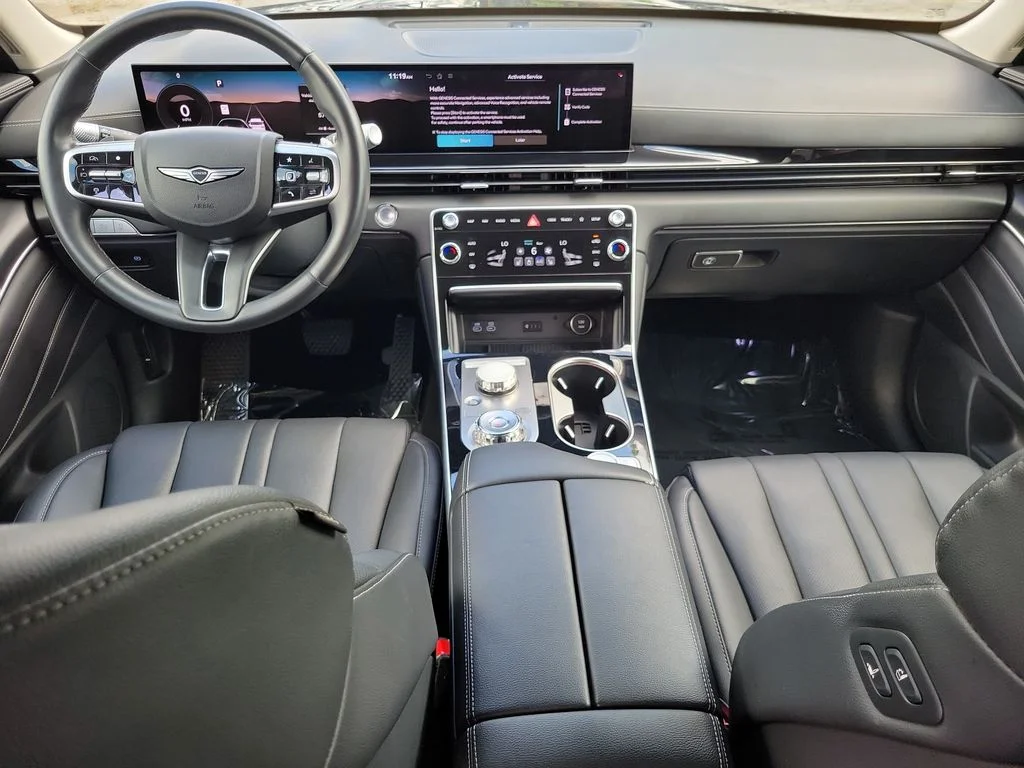 Used 2025 Black Genesis 2.5T image 24