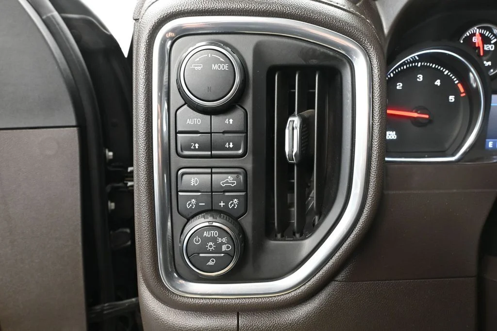 2021 Chevrolet Silverado 2500HD LTZ - Photo 36