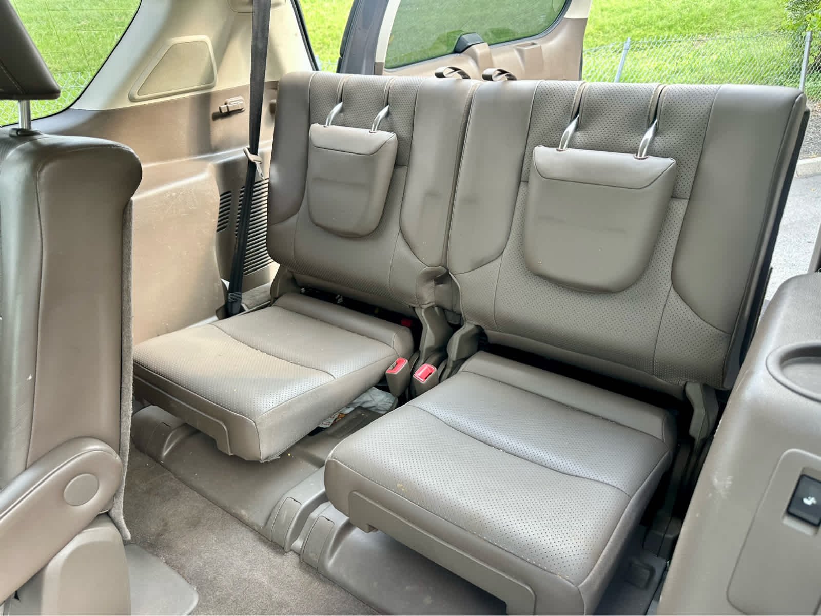 Used 2017 Nebula Gray Pearl Lexus Luxury image 14