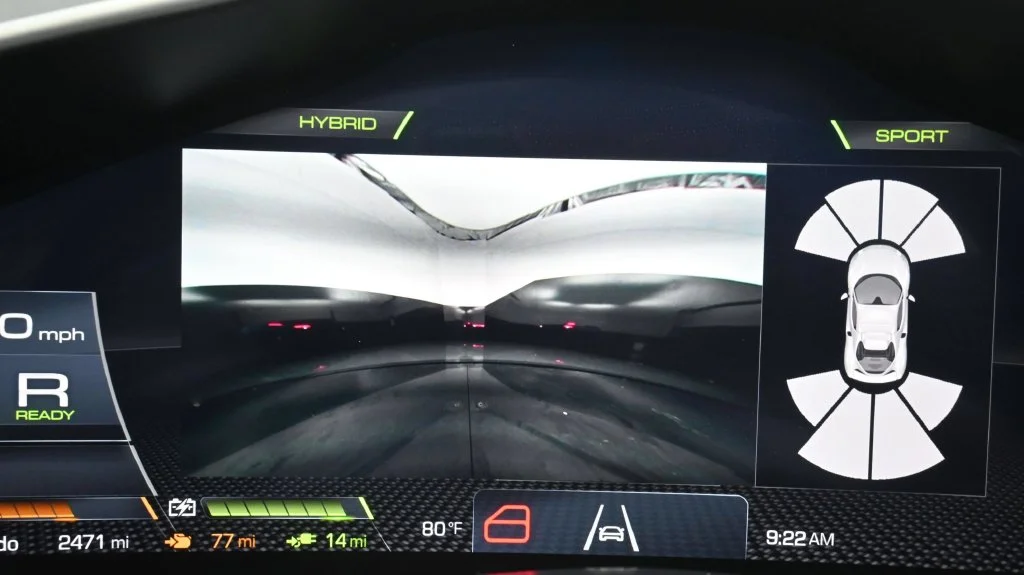 Used 2024  Ferrari  image 21