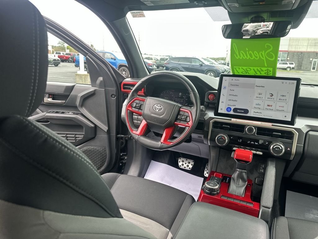2025 Toyota Tacoma TRD Sport - Photo 15