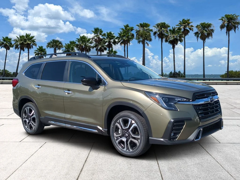 New 2026 AUTUMN GREEN METALLIC Subaru Touring 7-Passenger image 2