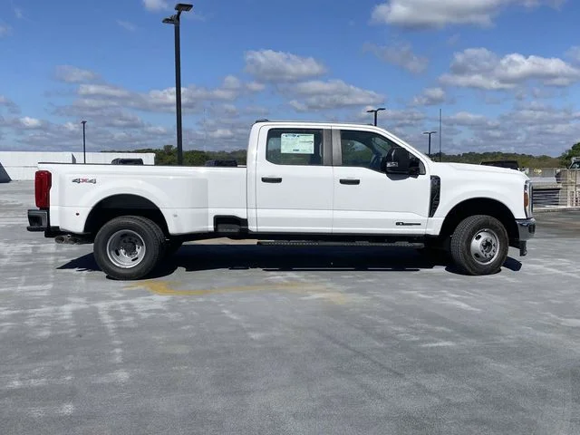 New 2026 White Ford XL image 2