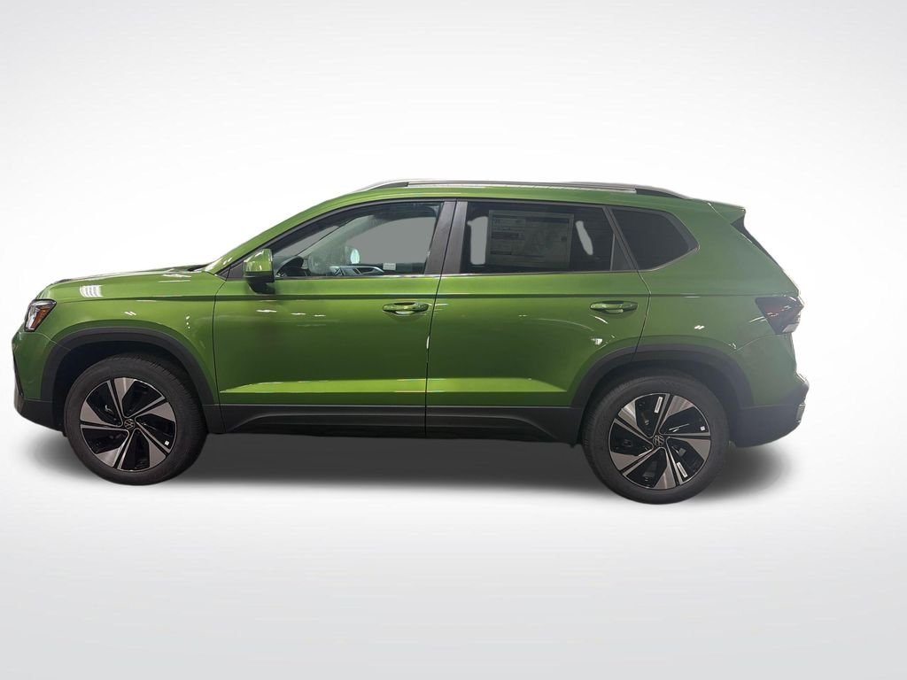 New 2026 Green Volkswagen 1.5T SE image 8