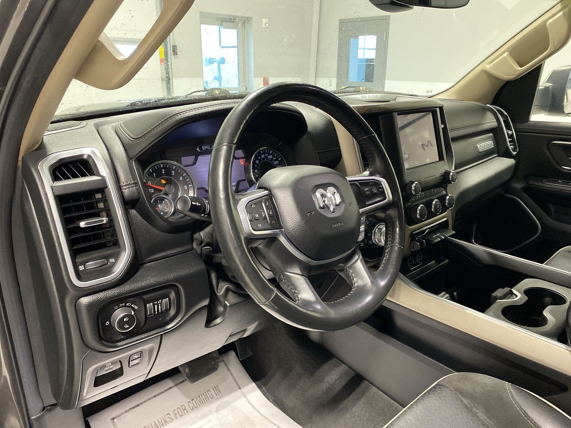 Used 2020 Granite Crystal Metallic Clearcoat  Ram Laramie image 43