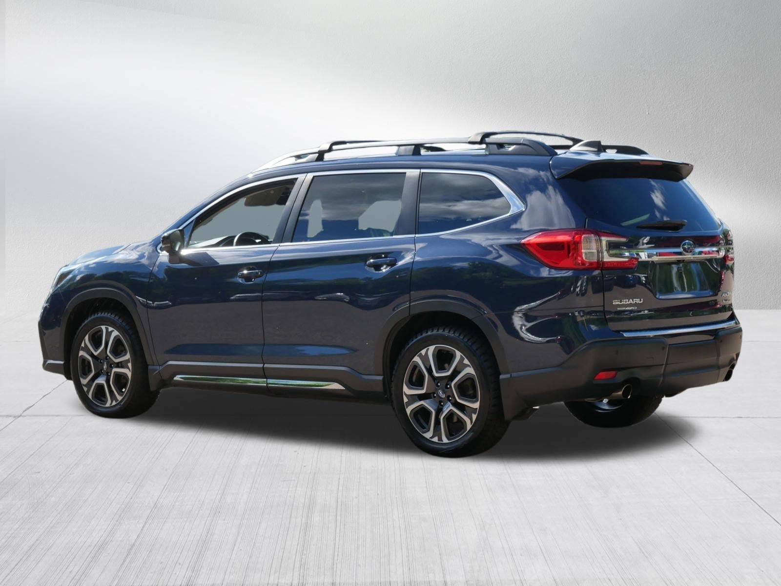 Used 2024 Cosmic Blue Pearl Subaru Limited image 5