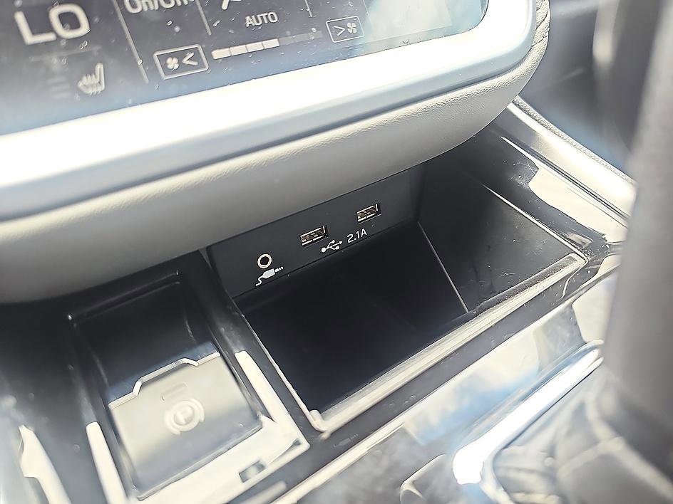 Used 2022 Magnetite Gray Metallic Subaru Limited XT image 25