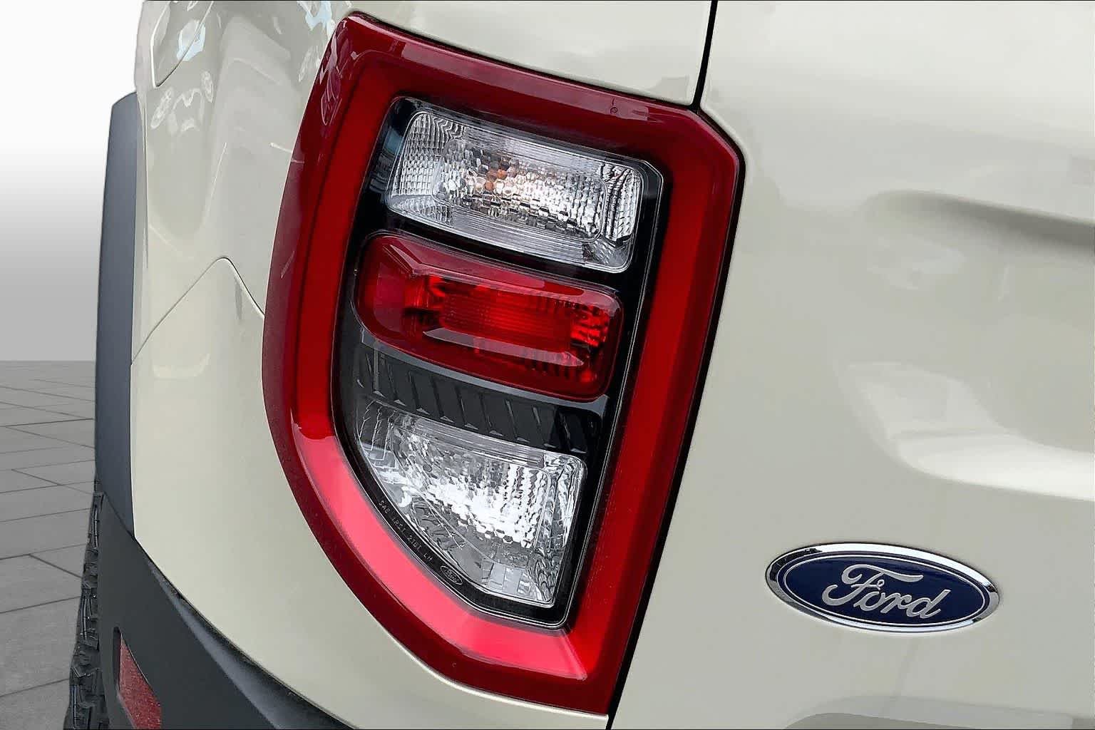 New 2025 Desert Sand Ford Outer Banks® image 14