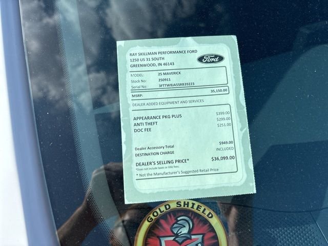 New 2025 Oxford White Ford XLT image 34