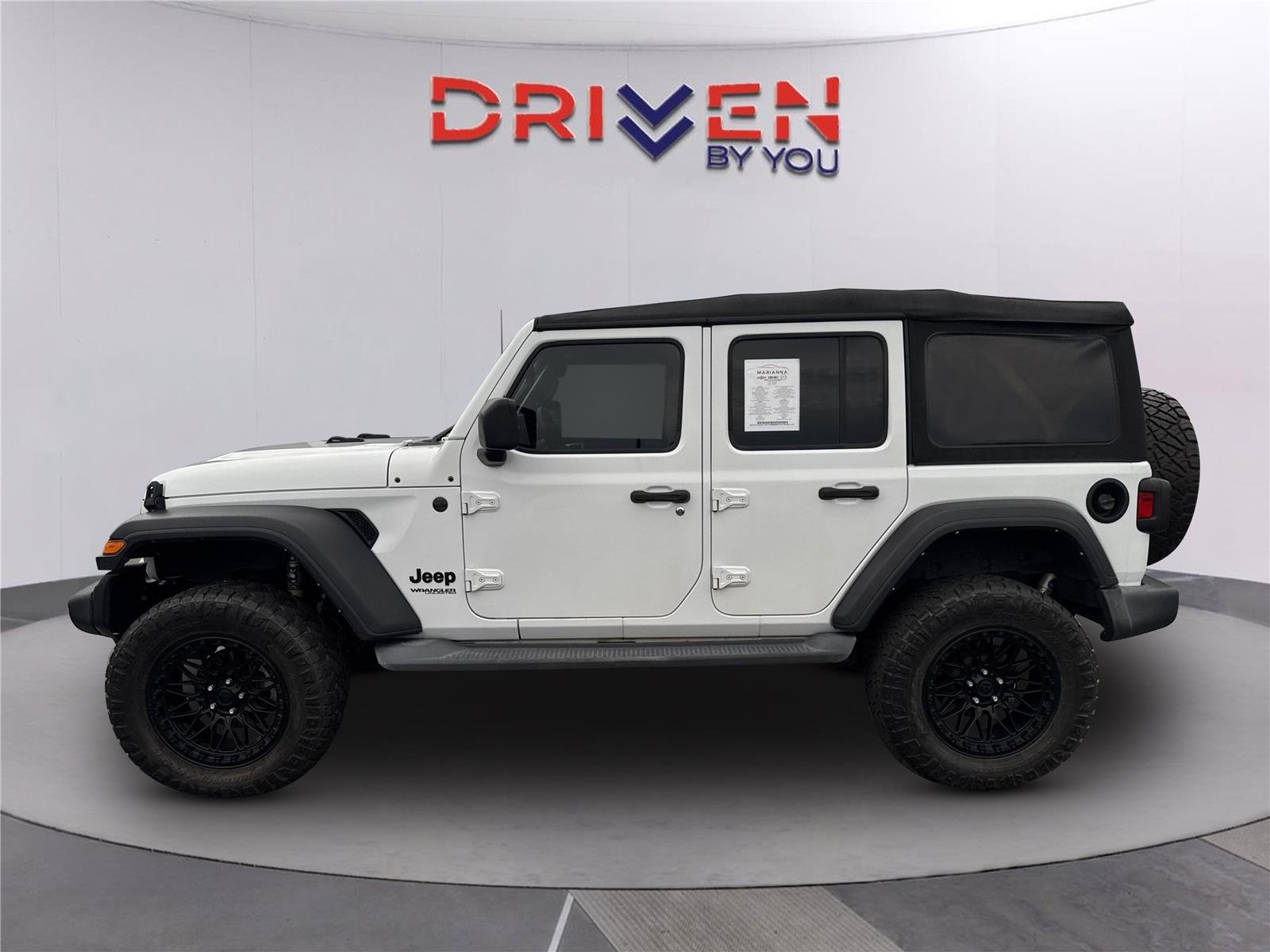 Used 2022 Bright White Clearcoat Jeep Unlimited Sport S image 9