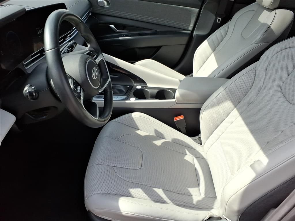 Used 2024 Silver Hyundai Limited image 12