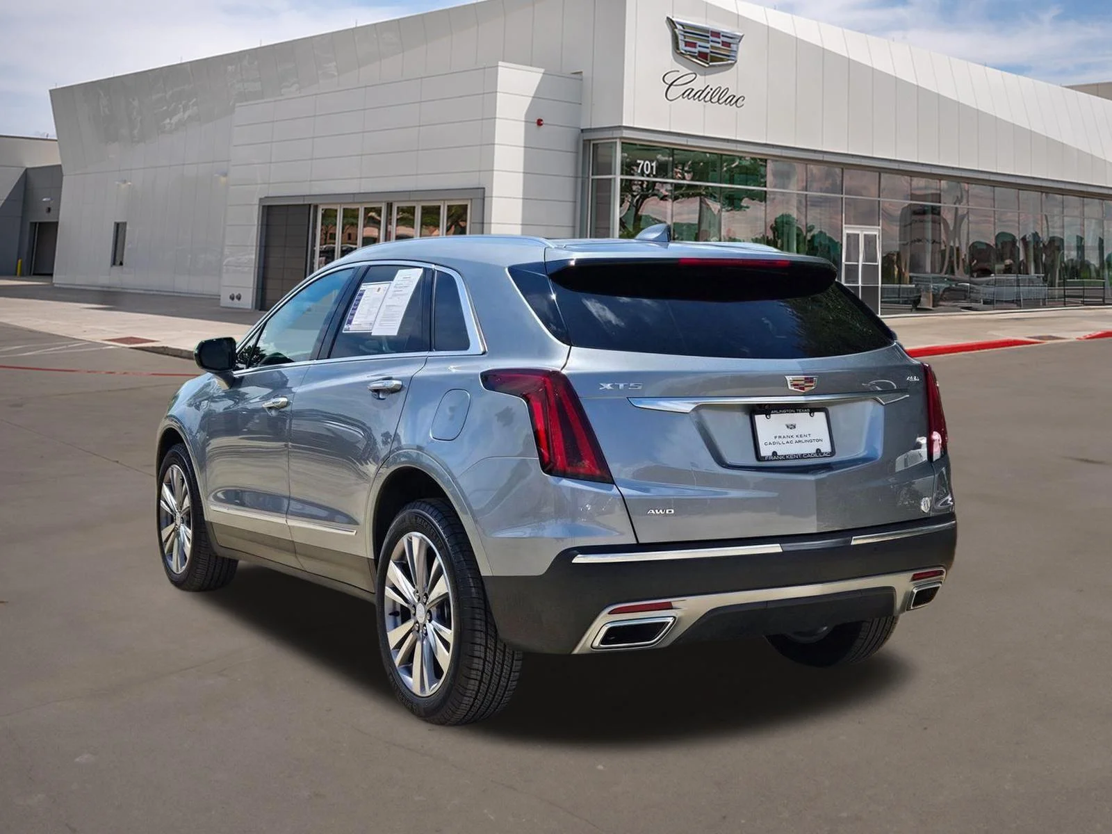 Used 2025 Argent Silver Metallic Cadillac AWD Premium Luxury image 4