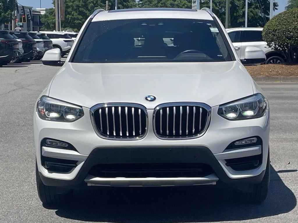 Used 2019 White BMW xDrive30i image 6