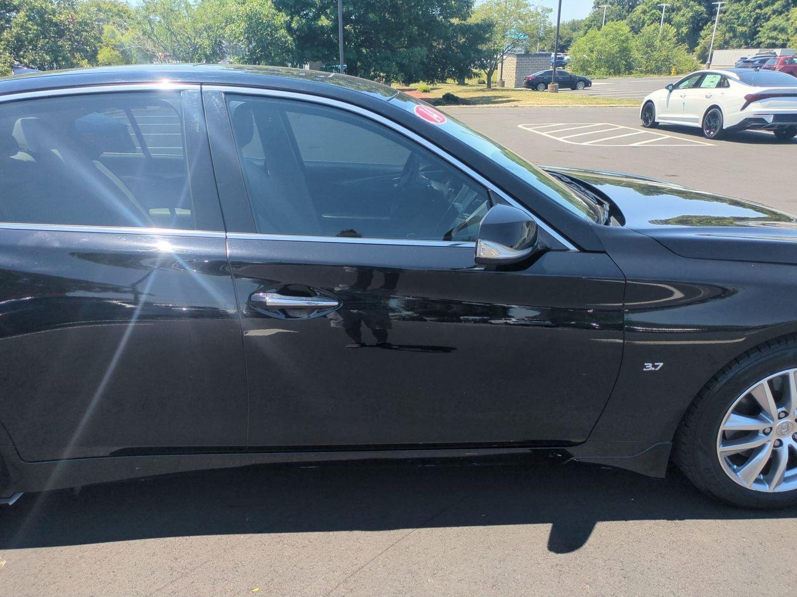 Used 2014 Black Obsidian INFINITI Premium image 49