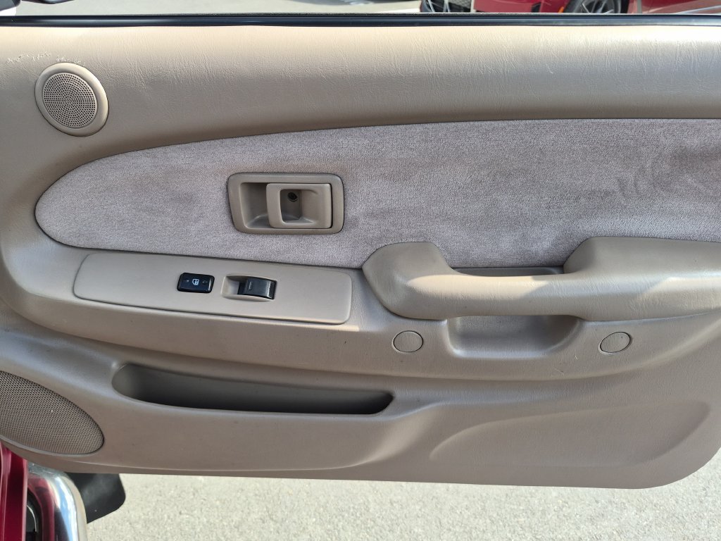 Used 2004 Impulse Red Pearl Toyota PreRunner image 21