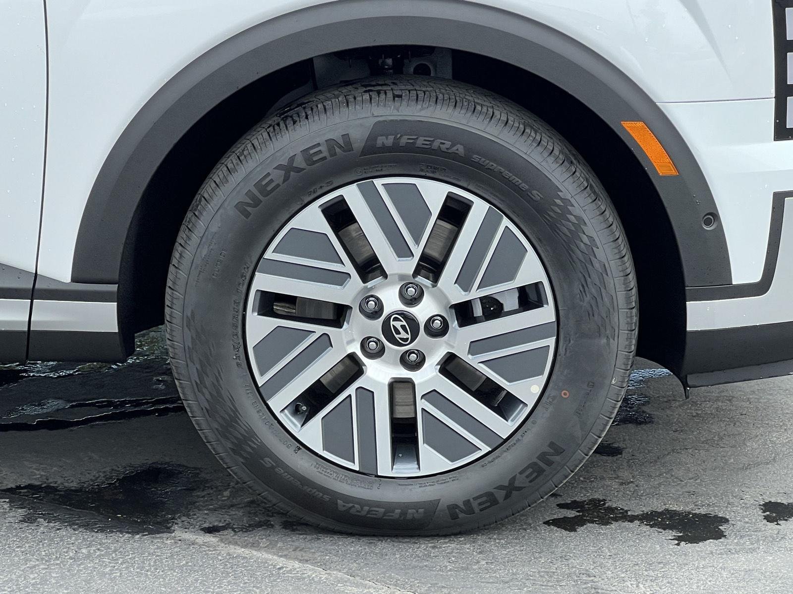 New 2026 Creamy White Pearl Hyundai SEL Premium 8P image 16