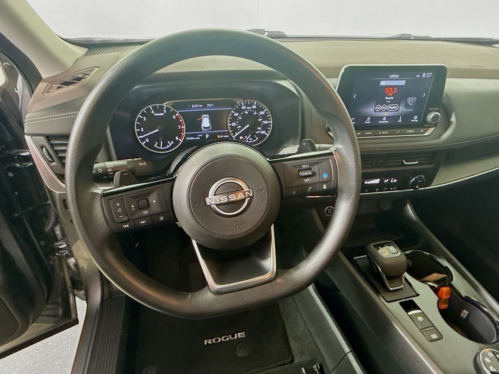 Used 2023 Gun Metallic Nissan SV image 12